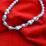 Greta Choker